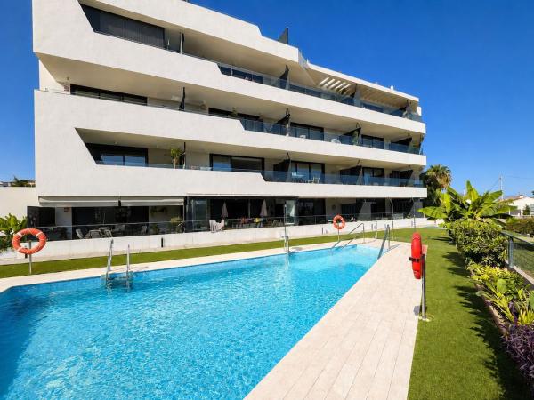 Venta de piso en Piso en Avenida del Peñoncillo, El Peñoncillo, Torrox, Torrox
thumbnail 2