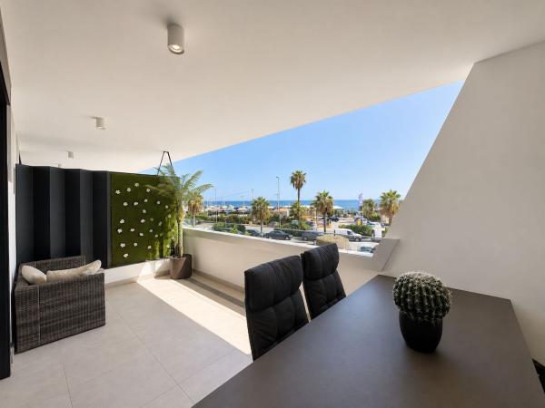 Venta de piso en Piso en Avenida del Peñoncillo, El Peñoncillo, Torrox, Torrox
 photo 4
