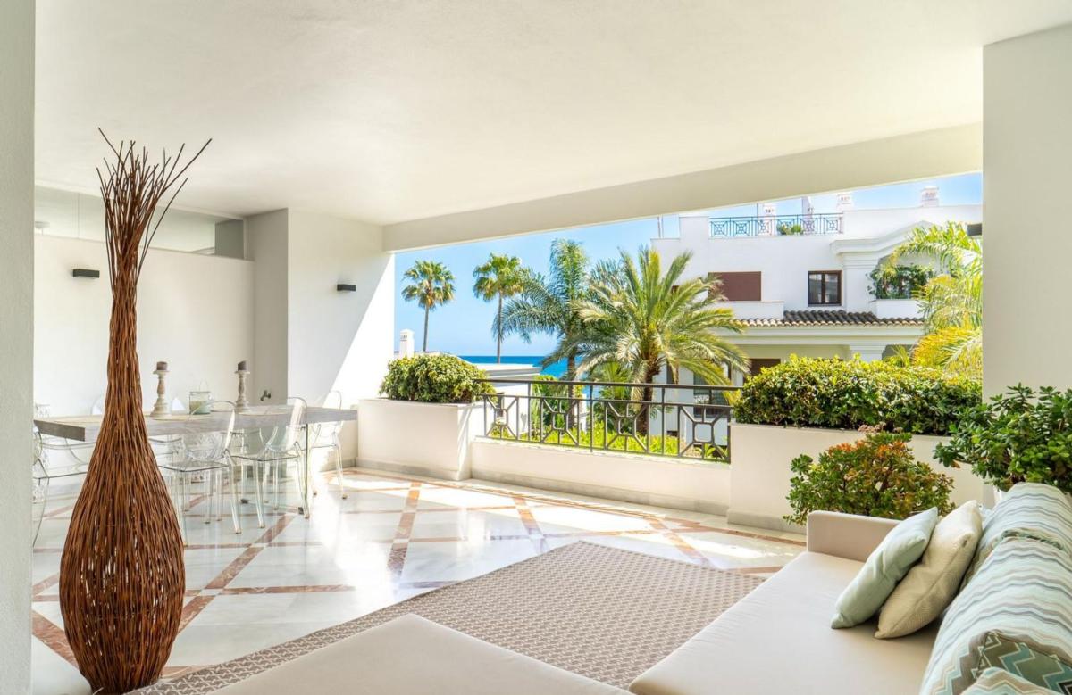 Продажа квартиры на Piso en Avenida del Carmen, 89, Seghers, Estepona, Эстепона
photo 1