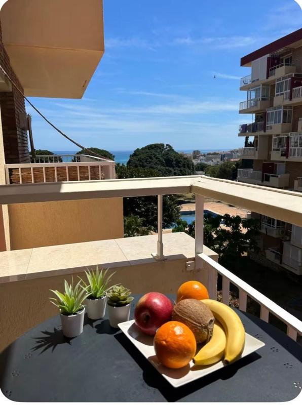 Sprzedaż mieszkania w Piso en Avenida Gamonal s/n, Parque de la Paloma, Benalmádena, Benalmádena
photo 1