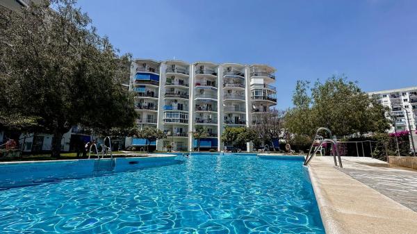 Venta de piso en Piso en Calle Picasso, Avda Pescia - Ctra de Frigiliana, Nerja, Nerja
 photo 4