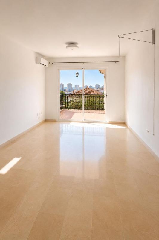 Продажа квартиры на Piso en Calle Aliaria s/n, Los Pacos, Fuengirola, Фуэнхирола
 photo 5