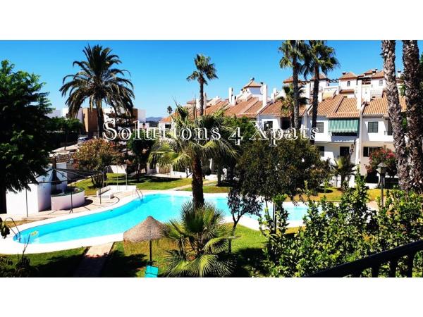 Chalet adosado en Calle Utiel, Viña Málaga, Vélez-Malaga photo 4