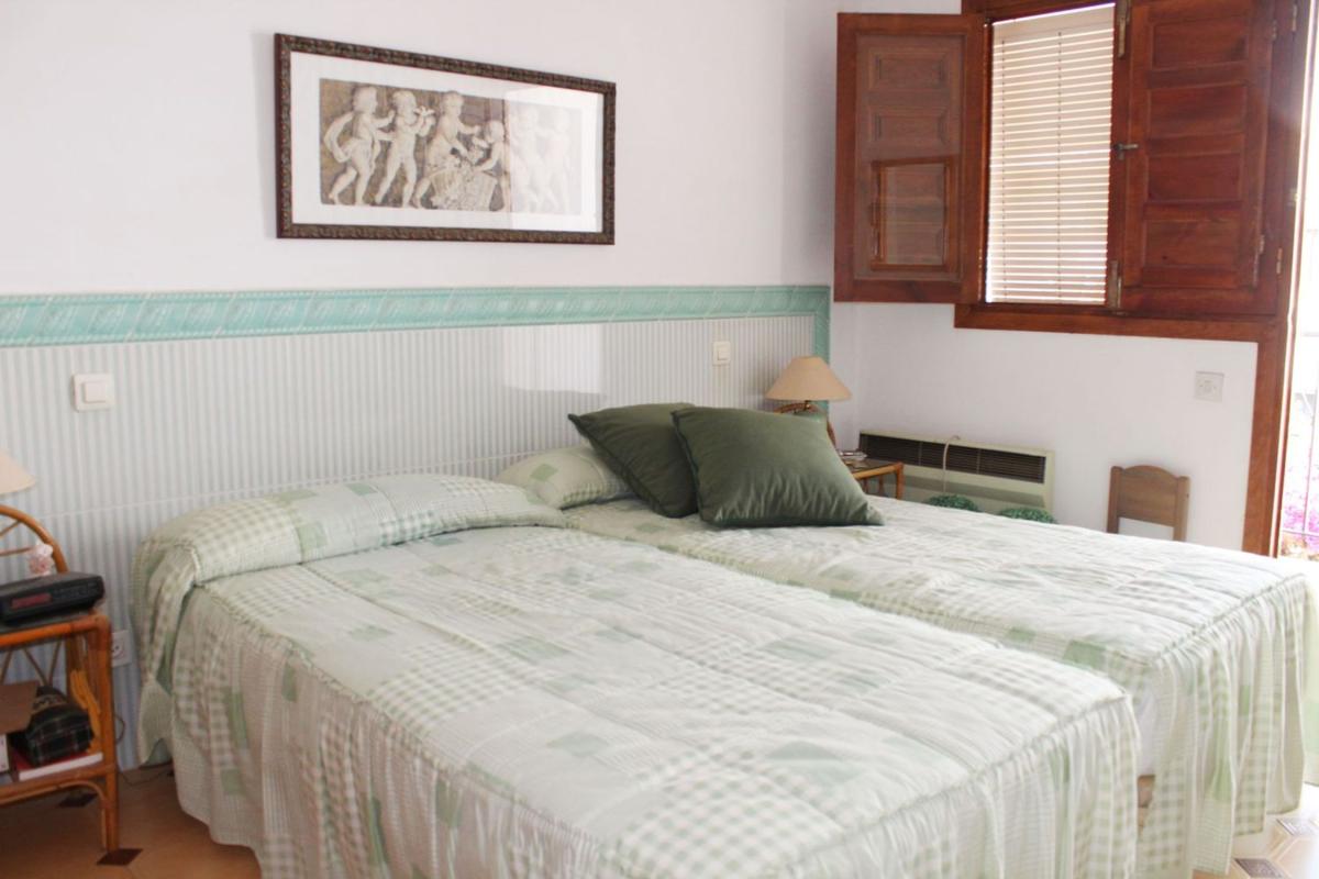 Propiedades en venta y alquiler en España photo 1