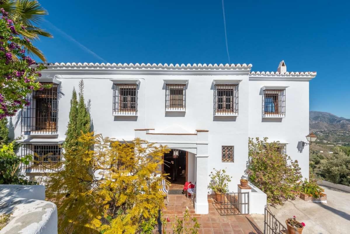 Propiedades en venta y alquiler en España photo 3