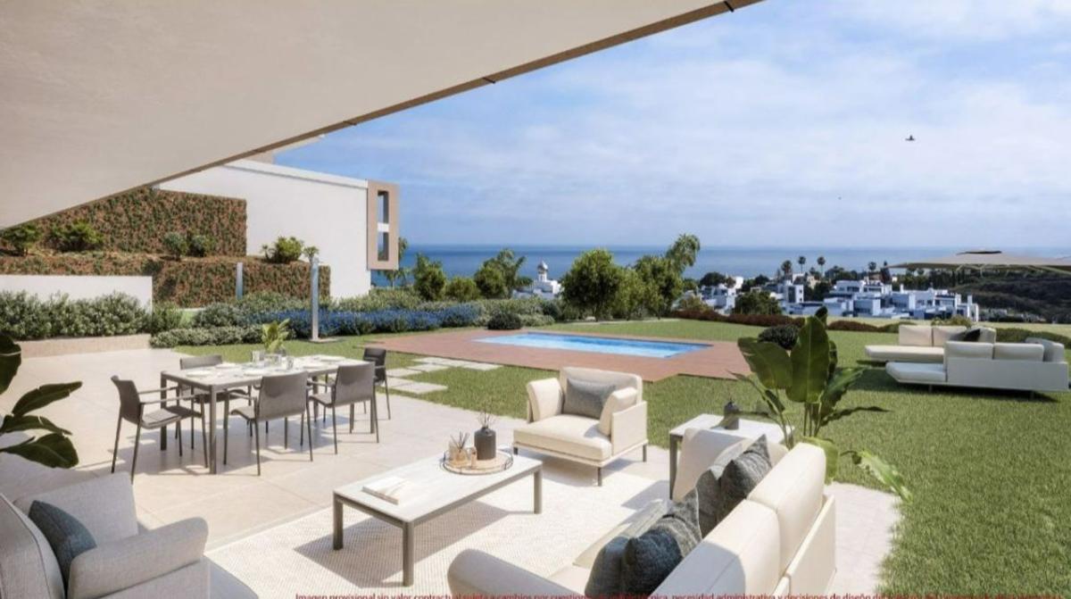 Venta de piso en Piso en La Concha-Resina Golf, Estepona, Estepona
photo 1