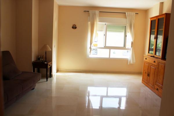 Venta de piso en Piso en Calle Antonio Millón, Chaparil - Torrecilla - Punta Lara, Nerja, Nerja
thumbnail 3