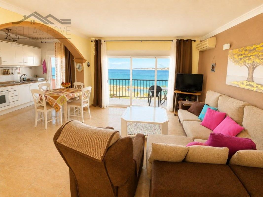 Продажа квартиры на Piso en Calle Santiago Apóstol, Seghers, Estepona, Эстепона
 photo 2