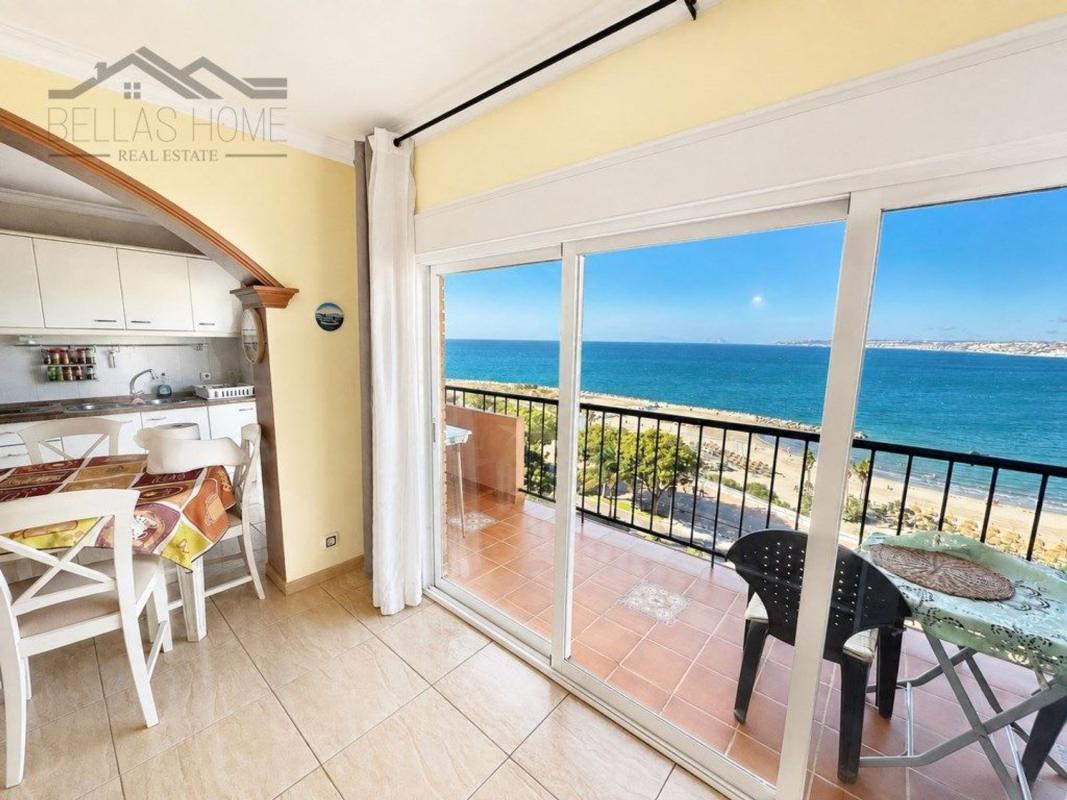 Продажа квартиры на Piso en Calle Santiago Apóstol, Seghers, Estepona, Эстепона
 photo 5