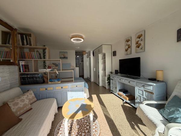 Квартира на продажу в Estudio en Mercedes Las, 27, El Bajondillo, Torremolinos, Торремолинос photo 4