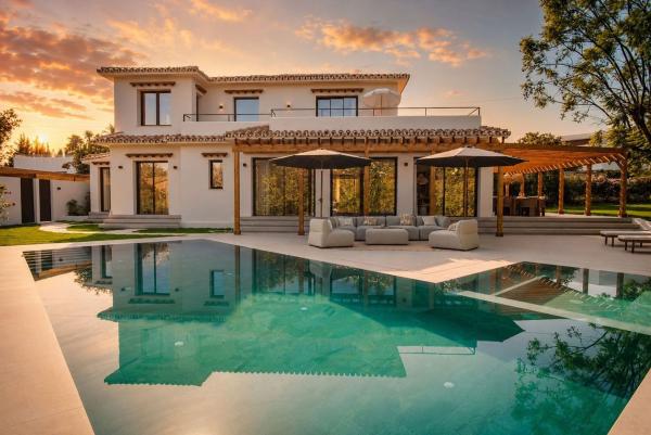 Casa o chalet independiente en Guadalmina Alta, Marbella photo 1