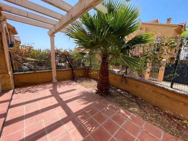 Chalet pareado en Calle Orfebres, Riviera del Sol, Mijas photo 1
