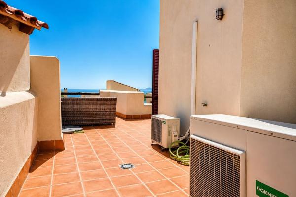 Chalet adosado en Vista Bahia (urc3), 2, Bahía de Casares, Casares photo 3