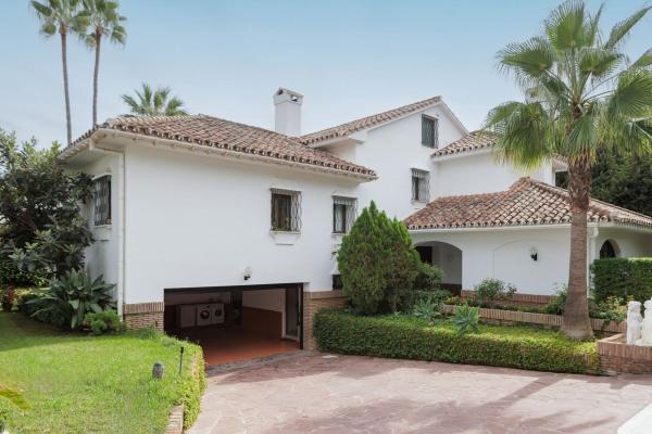 Casa o chalet independiente en Urbanización los Monteros, 8, Los Monteros, Marbella photo 2