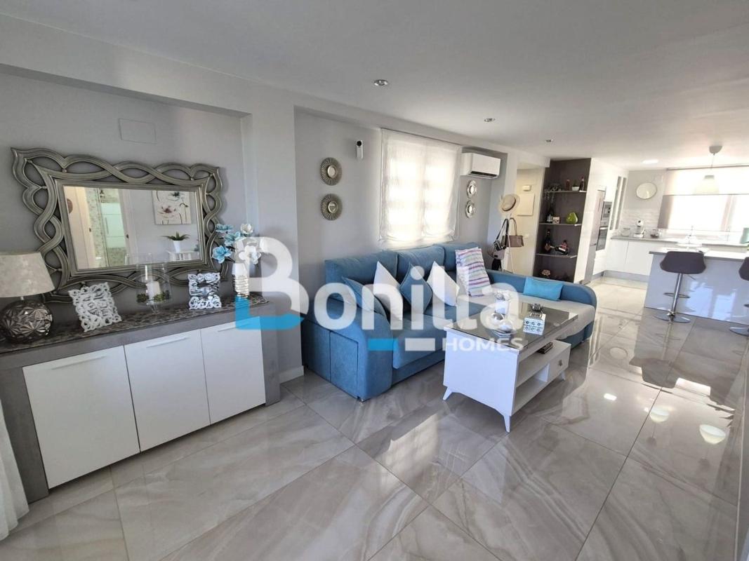 Venta de piso en Piso en Calle Alcalde Juan Barranquero, Camino Viejo de Málaga, Vélez-Malaga, Vélez-Malaga
photo 1