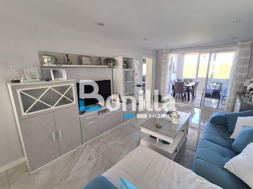 Venta de piso en Piso en Calle Alcalde Juan Barranquero, Camino Viejo de Málaga, Vélez-Malaga, Vélez-Malaga
photo 5