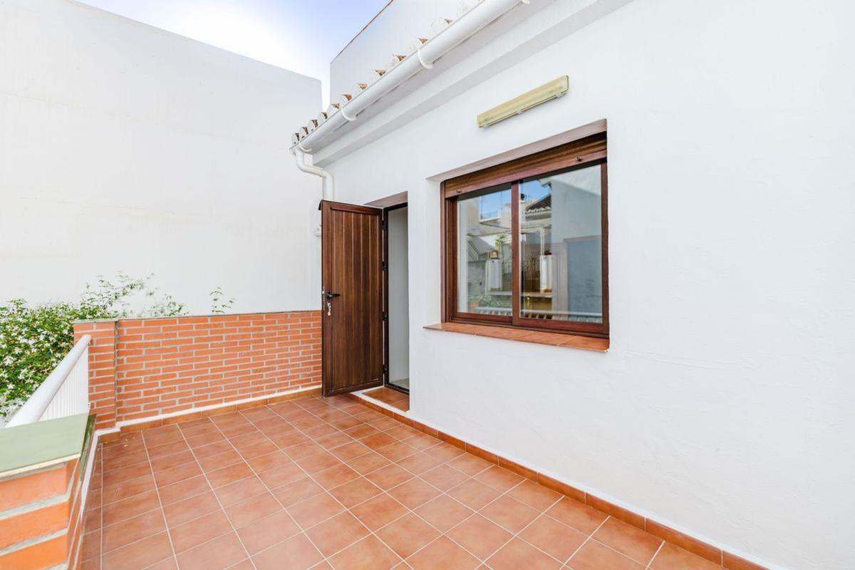 Venta de chalet adosado en Chalet adosado en Calle Alfonso XII, Centro, Nerja , Nerja photo 3