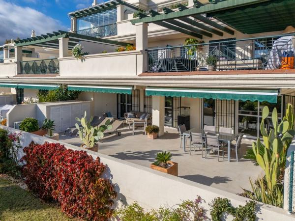 Venta de piso en Piso en Nueva Andalucía, Marbella, Marbella
thumbnail 2