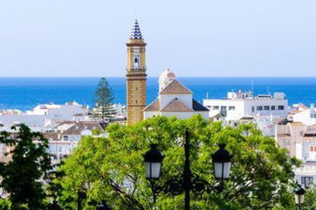 Venta de piso en Piso en Pasaje Jara, Sierra de Estepona-Avda de Andalucia, Estepona, Estepona
photo 1
