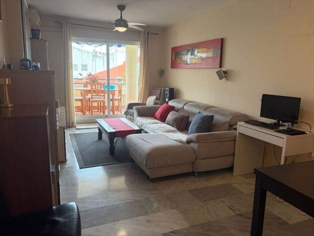 Venta de piso en Piso en Avenida Las Albarizas, La Puya - La Ermita, Marbella, Marbella
photo 5