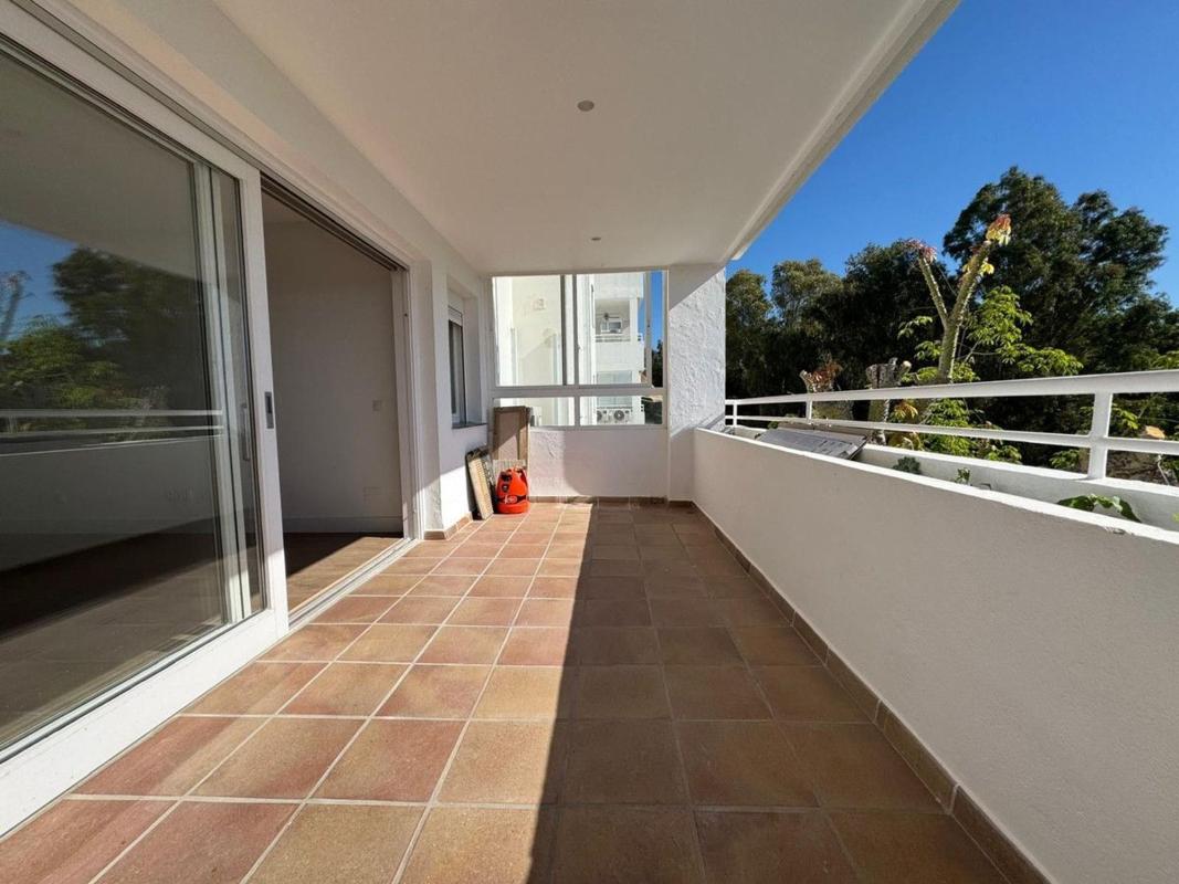 Sale of apartment in Piso en Avenida Pernet, Nueva Atalaya, Estepona, Estepona
photo 4