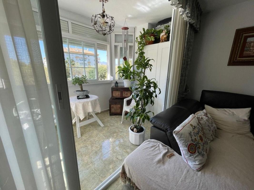 Sprzedaż mieszkania w Piso en Calle Sp Tolox, San Pedro Pueblo, Marbella, Marbella
photo 1