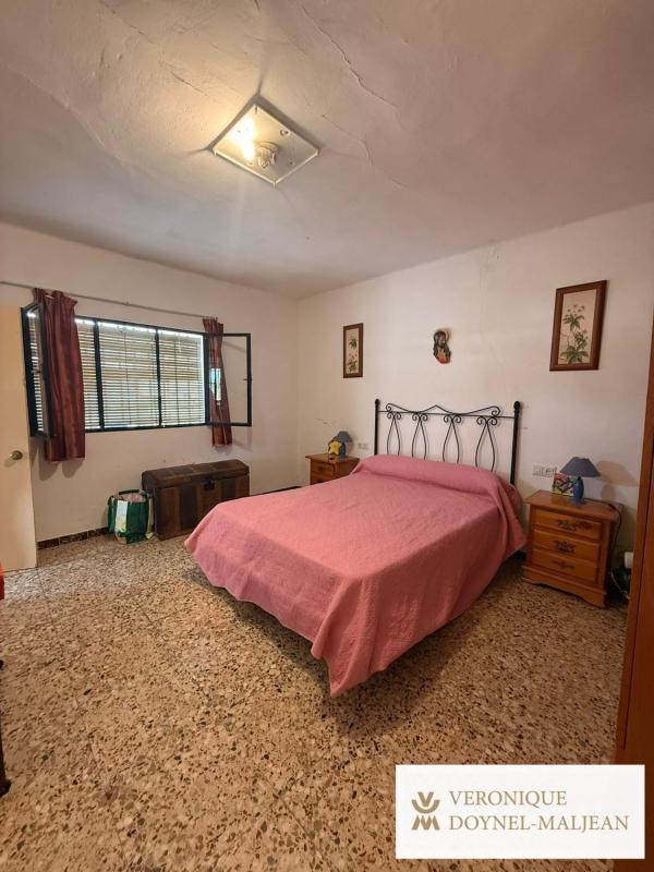 Propiedades en venta y alquiler en España photo 3