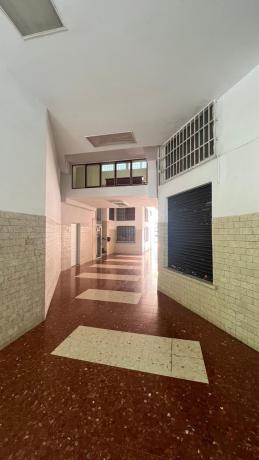 Venta de piso en Piso en Plaza de Bailén, La Trinidad, Málaga, Málaga
thumbnail 3