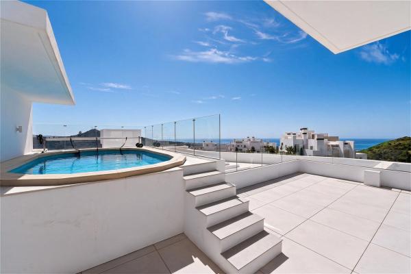 Duplex en venta en Dúplex en Palo Alto, Ojén, Ojén photo 1