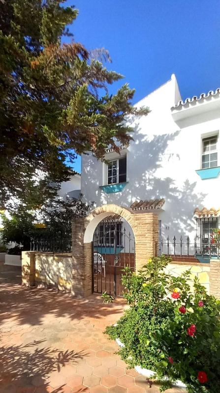 Venta de chalet adosado en Chalet adosado en Calle Azor del Coto, El Coto, Mijas , Mijas photo 2