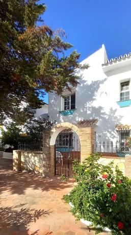 Chalet adosado en Calle Azor del Coto, El Coto, Mijas photo 2