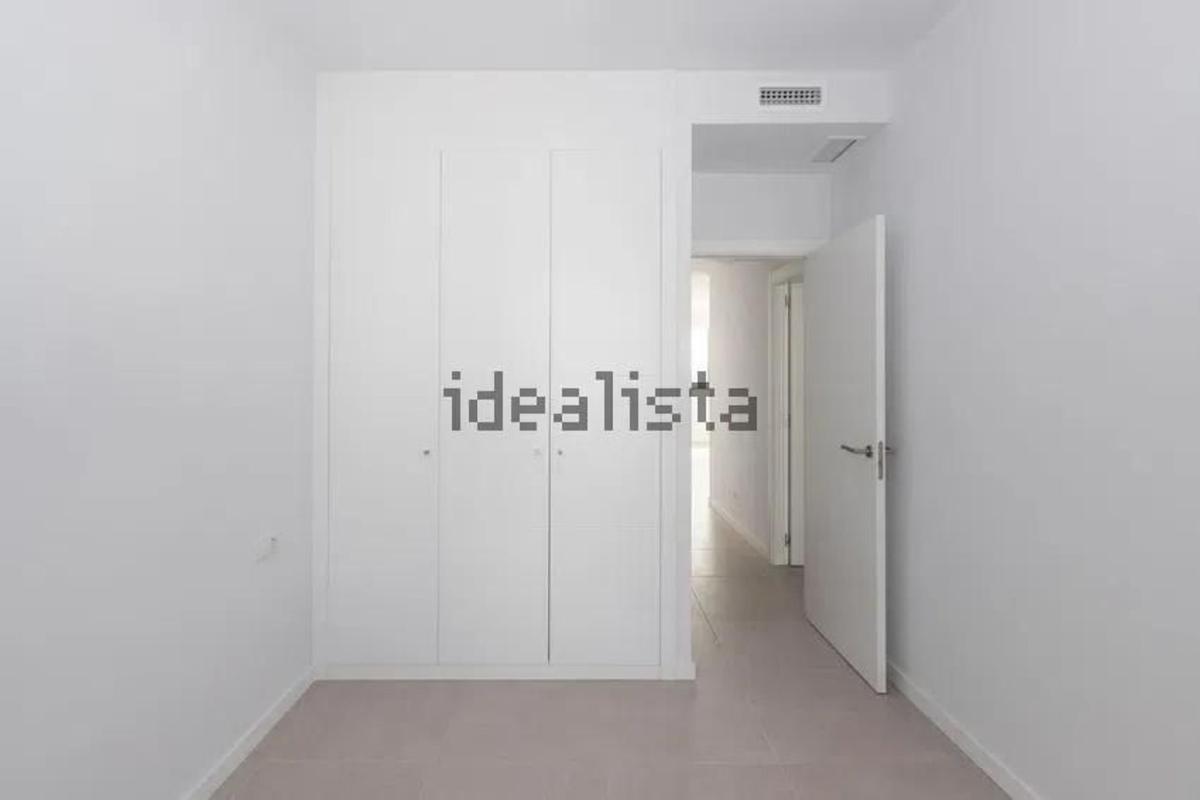 Sale of apartment in Piso en Calle del Dique, Zona Calvario, Estepona, Estepona
photo 5
