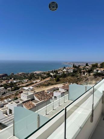 Duplex en venta en Dúplex en El Higuerón - Capellanía, Benalmádena, Benalmádena photo 3