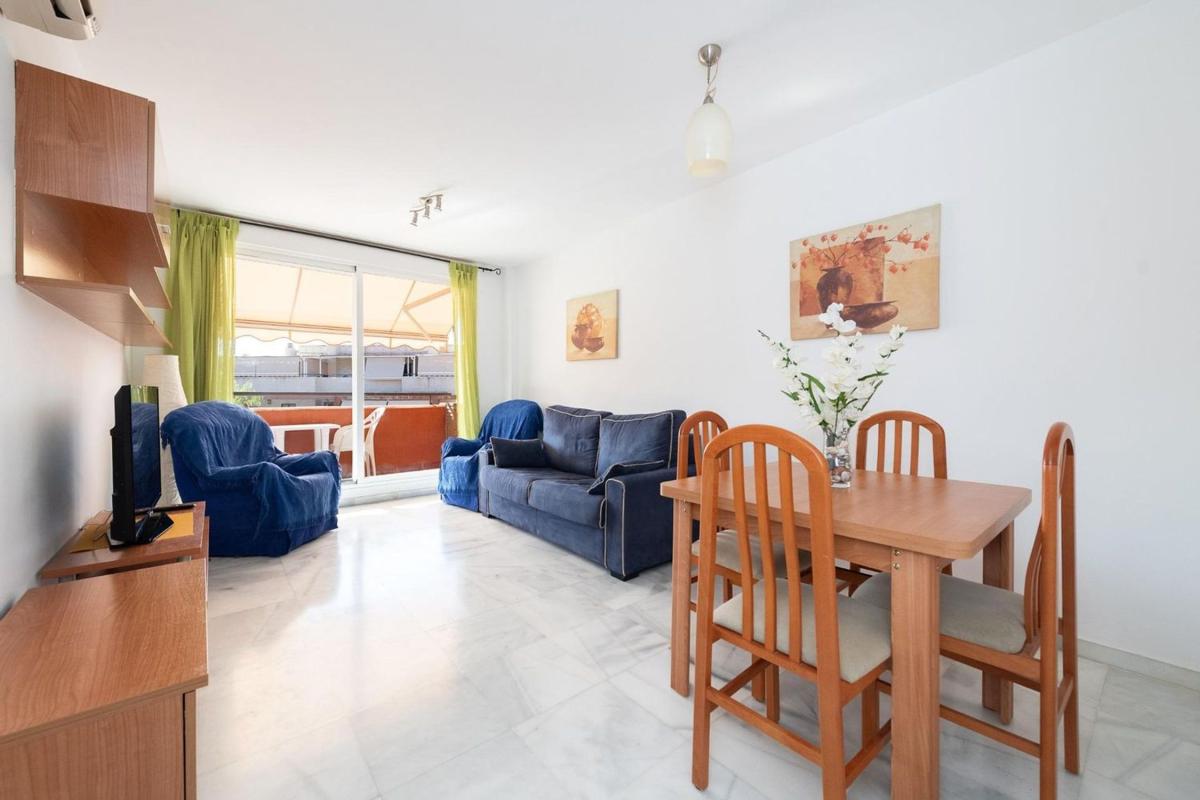 Venta de piso en Piso en Calle Ópalo, Almayate Bajo, Vélez-Malaga, Vélez-Malaga
 photo 2
