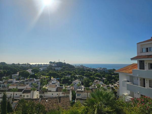 Продажа квартиры на Piso en Urano De Riviera, 20, Riviera del Sol, Mijas, Михас
 photo 1