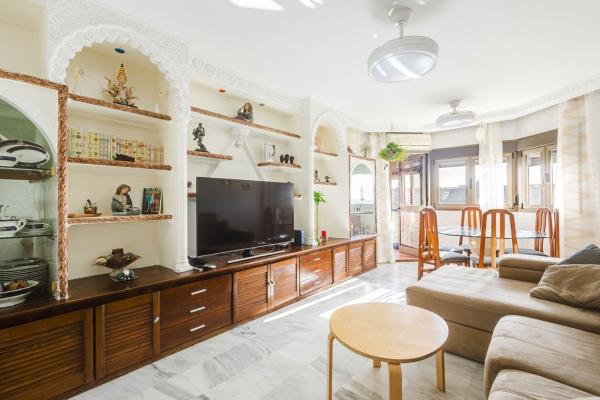 Venta de piso en Piso en Calle Mefistofeles, Cortijo Alto, Málaga, Málaga
thumbnail 2