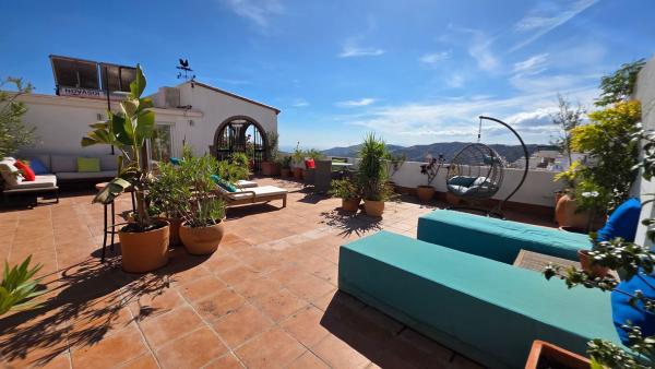 Chalet pareado en Avenida de Nerja, Competa photo 2
