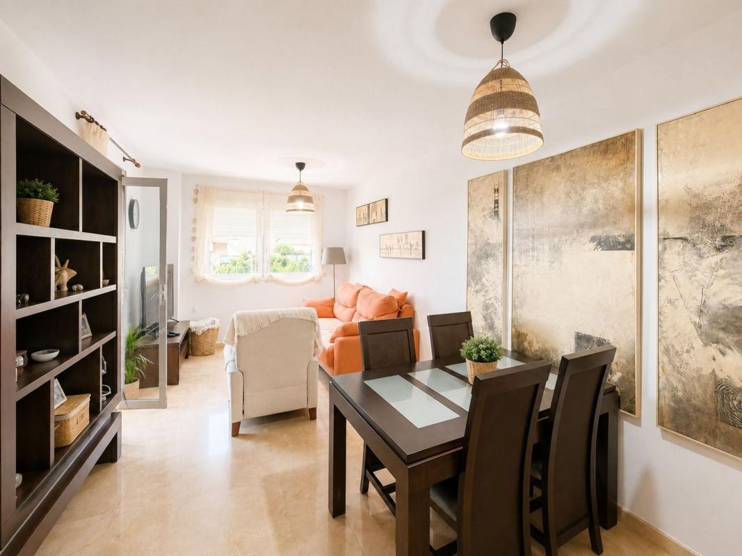 Venta de piso en Piso en Calle Lora del Río, El Pinillo, Torremolinos, Torremolinos
photo 4