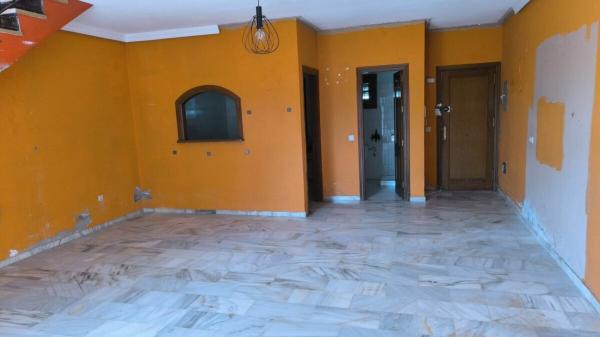 Chalet independiente en venta en Casa o chalet en Calle Sierra de Gredos, 1, Las Lomas, Estepona, Estepona
 photo 2