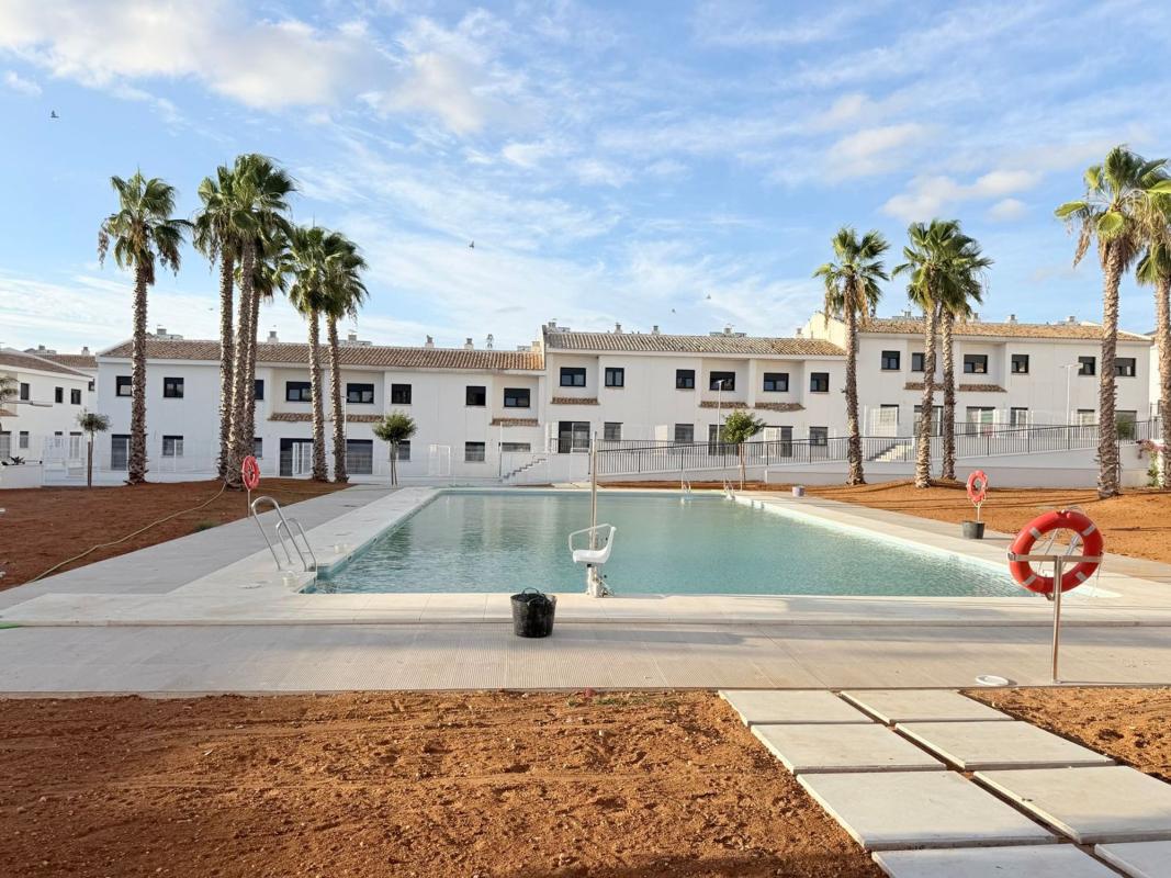 New construction Villas Las Melgarejas in Salteras photo 4