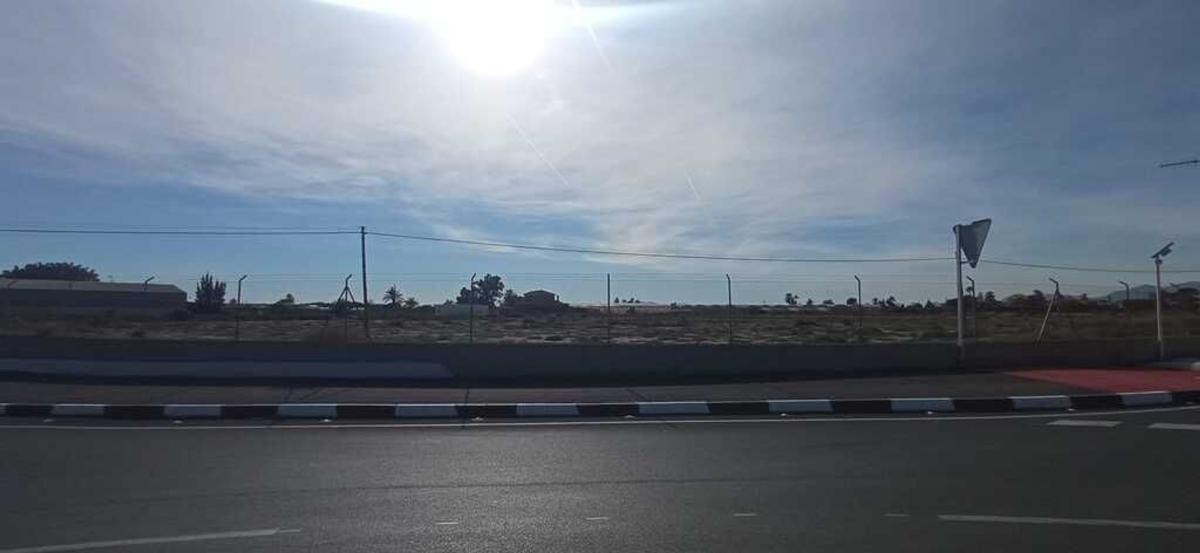 Terreno en venta en Elche / Elx, Alicante photo 5