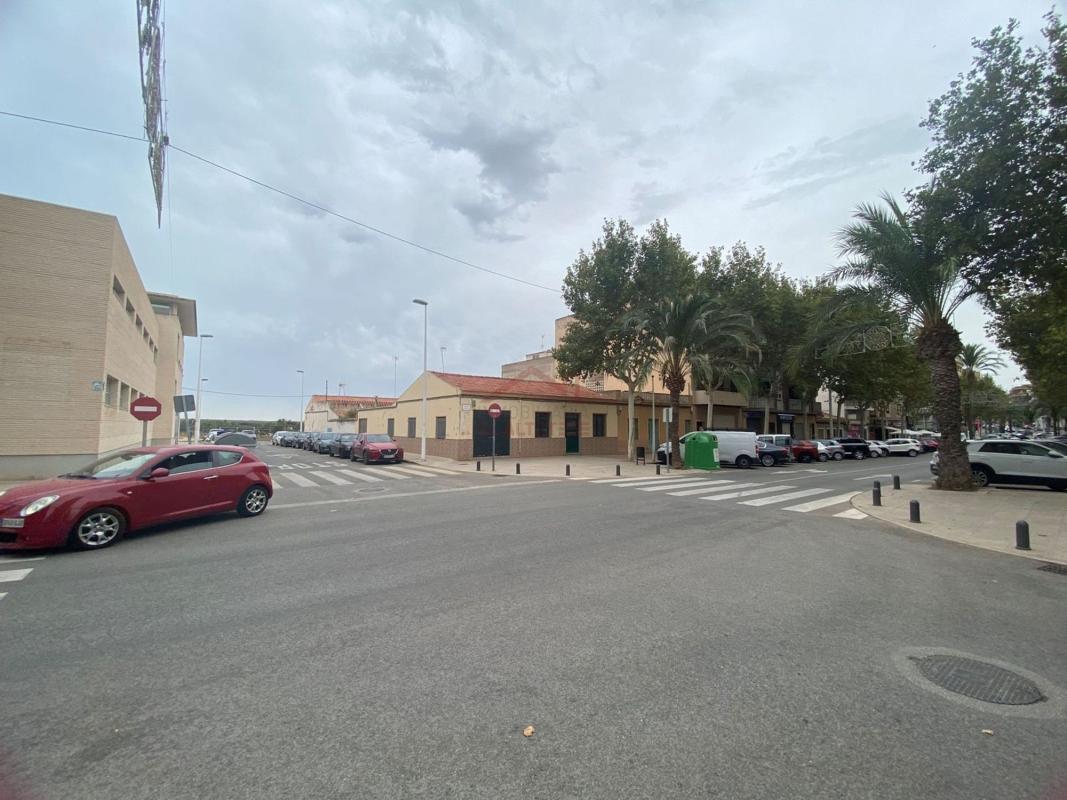 Terreno en venta en Elche / Elx, Alicante photo 4