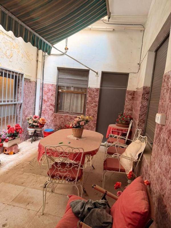 Edificio de 465m2 en venta en Aspe photo 2
