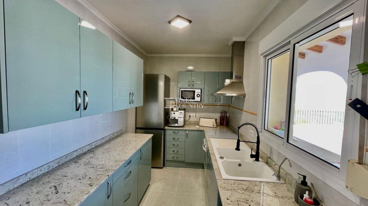 Properties for sale and rent in Spain photo 3