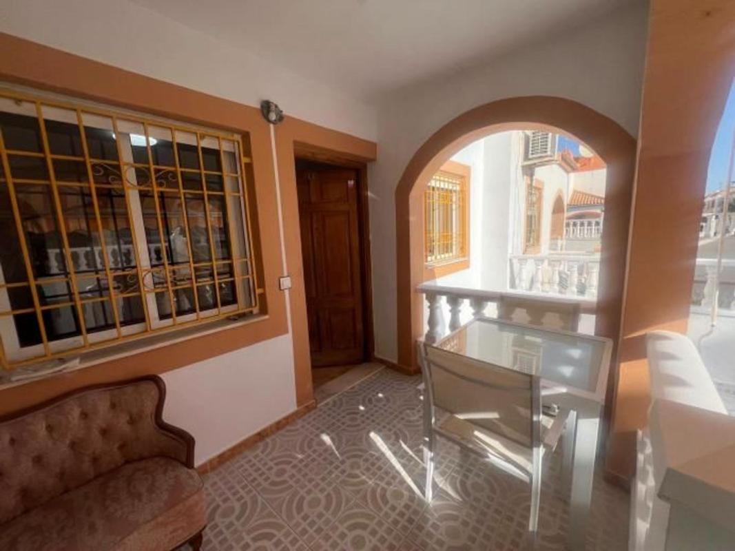 Sprzedaż mieszkania w Piso en Calle Río Tajo, La Siesta - El Salado - Torreta, Torrevieja, Torrevieja
photo 5