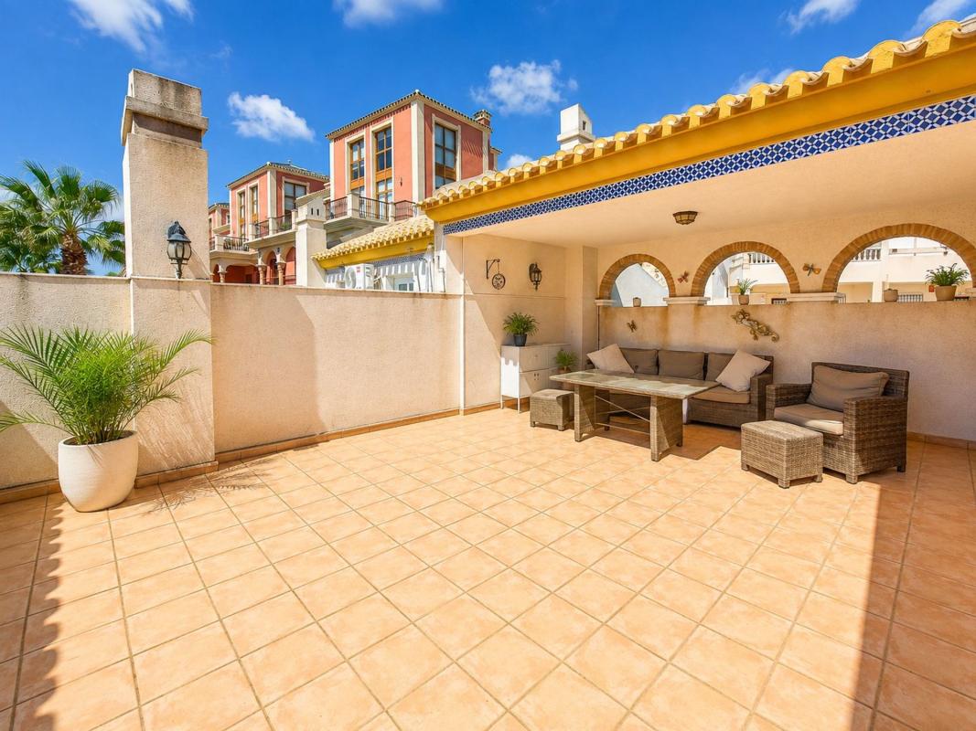 Sprzedaż mieszkania w Piso en Las Ramblas, Orihuela, Orihuela
photo 1