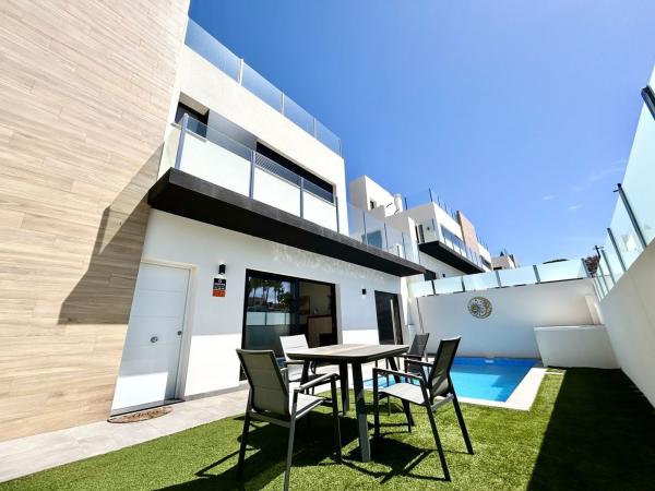 Chalet pareado en Villamartín, Orihuela photo 4
