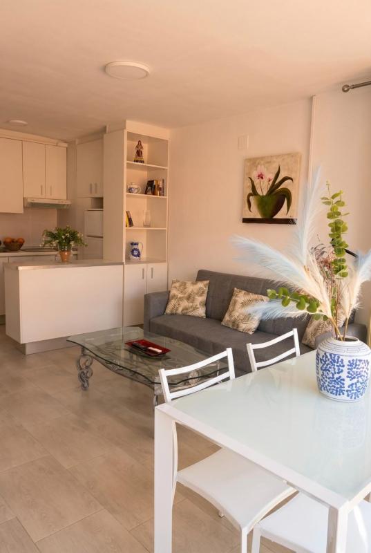 Sale of apartment in Piso en Calle de Londres, Zona Sierra Helada, Benidorm, Benidorm
photo 1