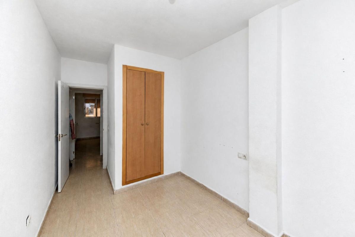 Продажа квартиры на Piso en Calle de Pedro Lorca, 111, Las Piscinas Naturales, Torrevieja, Торревьеха
 photo 4