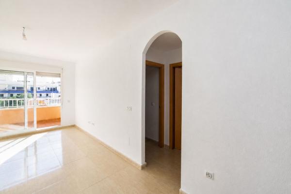 Piso en venta en Piso en Calle de Pedro Lorca, 111, Las Piscinas Naturales, Torrevieja, Torrevieja photo 1